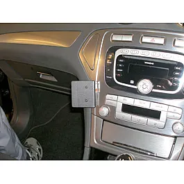 Ford Mondeo Brodit ProClip Mounting Bracket - Angled mount (654056) Ford Mondeo Brodit ProClip Mounting Bracket - Angled mount (654056)