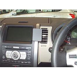 Nissan X-Trail Brodit ProClip Mounting Bracket - Center mount (654067) Nissan X-Trail Brodit ProClip Mounting Bracket - Center mount (654067)