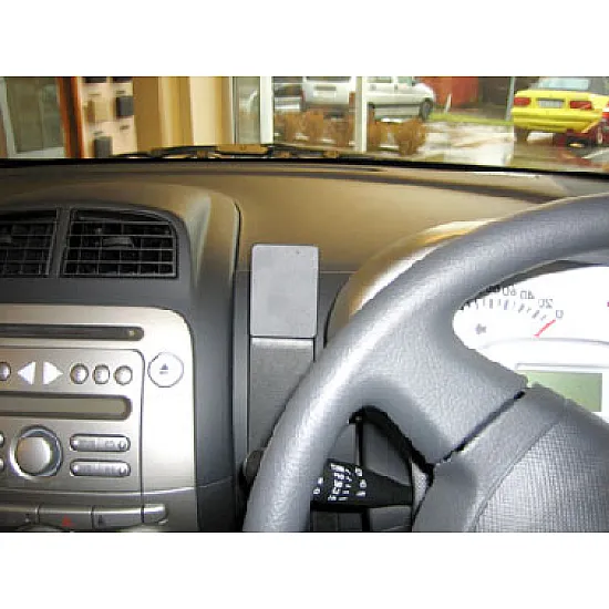 Subaru Justy Brodit ProClip Mounting Bracket - Center mount (654120) Subaru Justy Brodit ProClip Mounting Bracket - Center mount (654120)