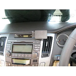 Hyundai Sonata Brodit ProClip Mounting Bracket - Center mount (654190) Hyundai Sonata Brodit ProClip Mounting Bracket - Center mount (654190)