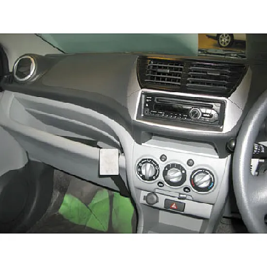 Suzuki Alto Brodit ProClip Mounting Bracket - Angled mount (654336) Suzuki Alto Brodit ProClip Mounting Bracket - Angled mount (654336)