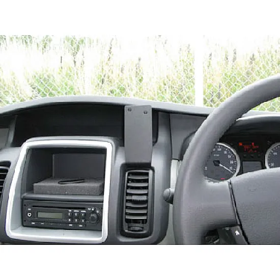 Vauxhall Vivaro Brodit ProClip Mounting Bracket - Center mount (654517) Vauxhall Vivaro Brodit ProClip Mounting Bracket - Center mount (654517)