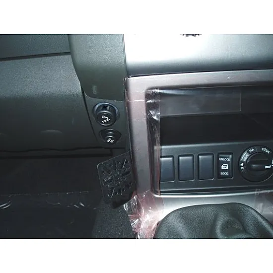Dashmount 71040np Upper Console Mounting Bracket Nissan Pathfinder 2005 > Dashmount 71040np Upper Console Mounting Bracket Nissan Pathfinder 2005 >