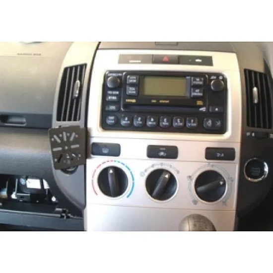 Dashmount 71070 Upper Console Mounting Bracket Toyota Corolla Verso 05/2004 - 04/2009 Dashmount 71070 Upper Console Mounting Bracket Toyota Corolla Verso 05/2004 - 04/2009