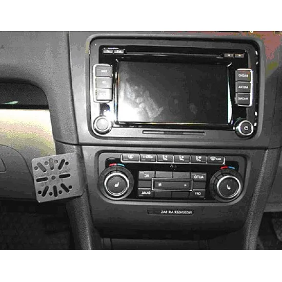 Dashmount 711330 Upper Console Mounting Bracket Volkswagen Golf VI 2010 > Dashmount 711330 Upper Console Mounting Bracket Volkswagen Golf VI 2010 >