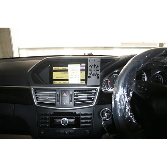 Dashmount 711342 Upper Console Mounting Bracket Mercedes E-Class W212 / W206 COUPE 2009 > VENT Dashmount 711342 Upper Console Mounting Bracket Mercedes E-Class W212 / W206 COUPE 2009 > VENT