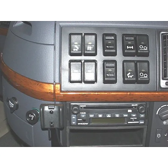 Dashmount 71204 Upper Console Mounting Bracket Volvo FH-Series, FM 04/2002 > Dashmount 71204 Upper Console Mounting Bracket Volvo FH-Series, FM 04/2002 >