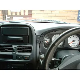 Dashmount 71365n Upper Console Mounting Bracket Nissan Navara 2000 - 2006 Dashmount 71365n Upper Console Mounting Bracket Nissan Navara 2000 - 2006