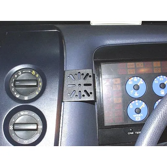 Dashmount 71432 Upper Console Mounting Bracket Mercedes Atego Upto 2004