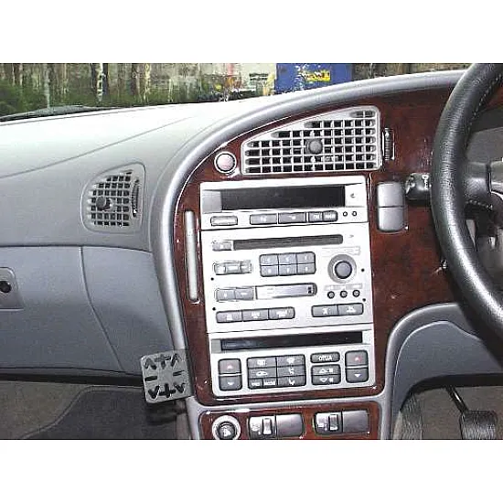 Dashmount 71538 Upper Console Mounting Bracket Saab 9.5 Upto 2009 Dashmount 71538 Upper Console Mounting Bracket Saab 9.5 Upto 2009
