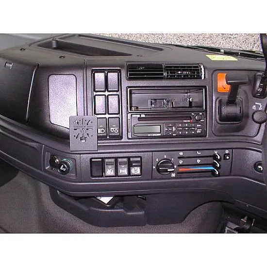 Dashmount 71777 Upper Console Mounting Bracket Volvo F-Series Upto Feb/2002 Dashmount 71777 Upper Console Mounting Bracket Volvo F-Series Upto Feb/2002