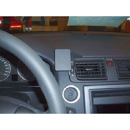 Volvo C30, C70, S40, V50 Brodit ProClip Mounting Bracket -Center mount, Left (853500) Volvo C30, C70, S40, V50 Brodit ProClip Mounting Bracket -Center mount, Left (853500)