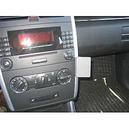 Mercedes B-Class Brodit ProClip Mounting Bracket - Angled mount (853661)