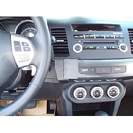 Mitsubishi Lancer Brodit ProClip Mounting Bracket - Center mount (854051) Mitsubishi Lancer Brodit ProClip Mounting Bracket - Center mount (854051)