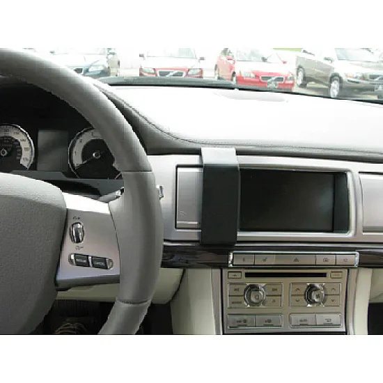Jaguar XF Brodit ProClip Mounting Bracket - Center mount (854200) Jaguar XF Brodit ProClip Mounting Bracket - Center mount (854200)