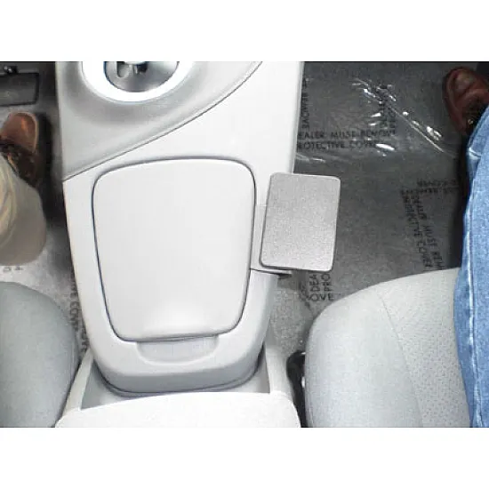 Toyota Prius Brodit ProClip Mounting Bracket - Angled mount (854355) Toyota Prius Brodit ProClip Mounting Bracket - Angled mount (854355)