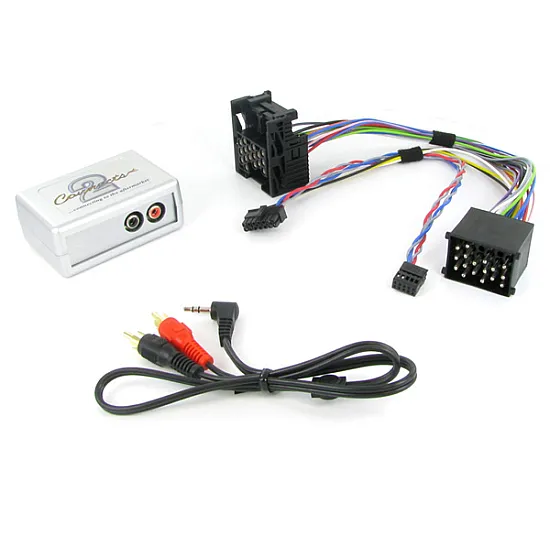 Connects2 Aux Interface Adaptor For Land Rover - CTVLRX001 Connects2 Aux Interface Adaptor For Land Rover - CTVLRX001