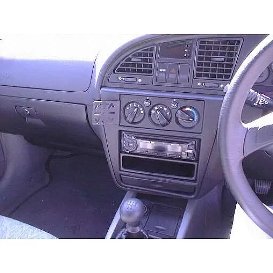 Dashmount 71418 Upper Console Mounting Bracket Daewoo Nubira 2000 - 2002 Dashmount 71418 Upper Console Mounting Bracket Daewoo Nubira 2000 - 2002