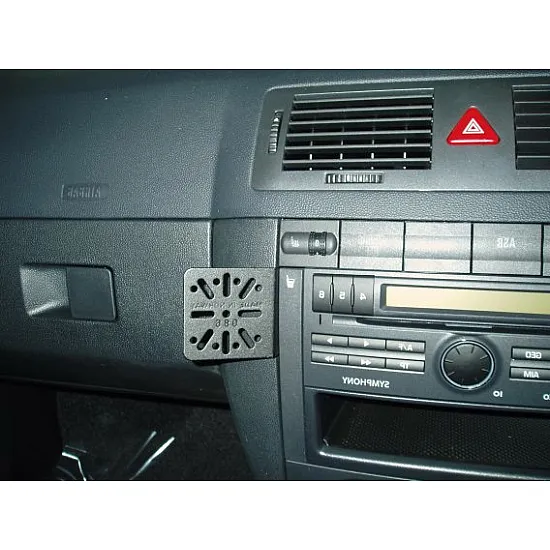 Dashmount 71086 Upper Console Mounting Bracket Skoda Fabia 2004 - 2007 Dashmount 71086 Upper Console Mounting Bracket Skoda Fabia 2004 - 2007