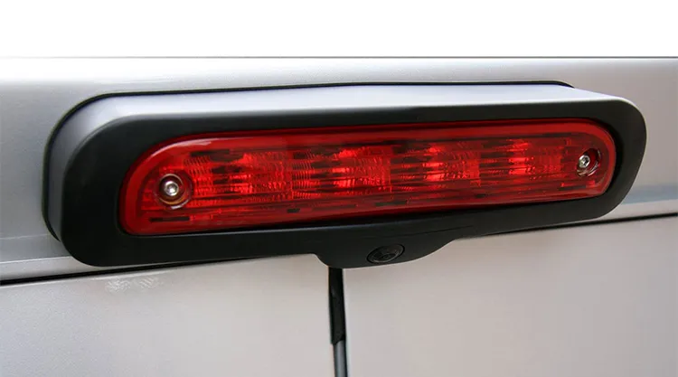 Alpine-KIT-R1DUC_Rear-Camera-Installation-Kit-for-Ducato-Boxer-Jumper_installed