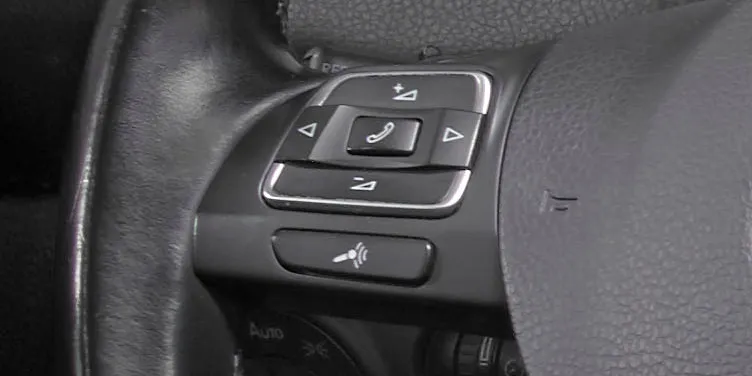 Alpine KIT-8VWTX303 Retains Steering Wheel Controls