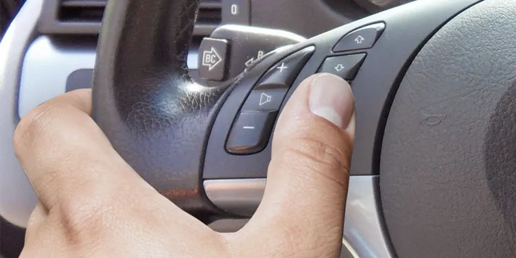 Alpine iLX-705E46 - Steering Wheel Control Buttons