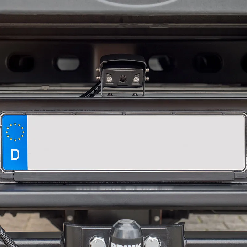 Ampire Kip200 Black Installed on a flatbed above the number plate pointing down