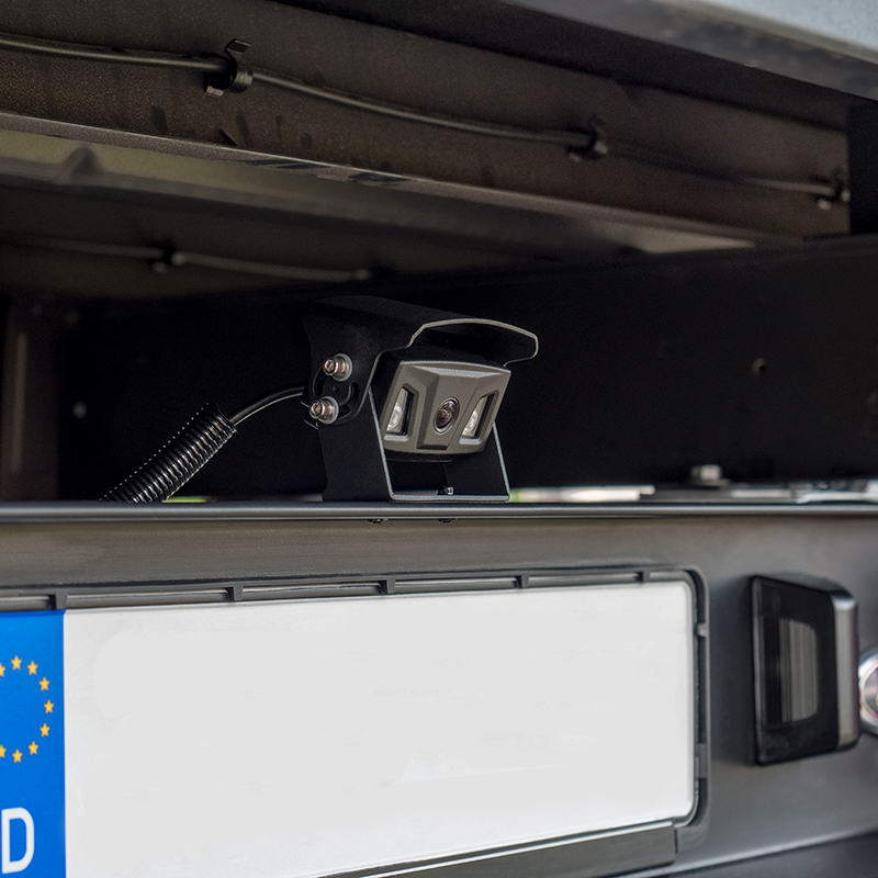 Ampire Kip200 Black Installed on a flatbed above the number plate pointing down