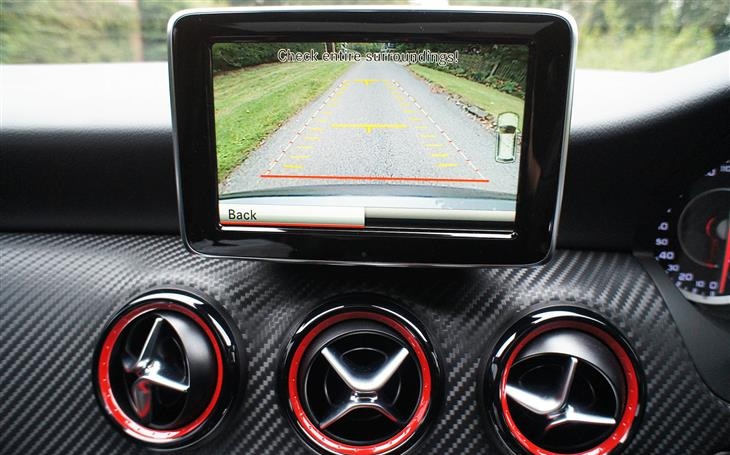 Mercedes Benz Reversing Camera Kit