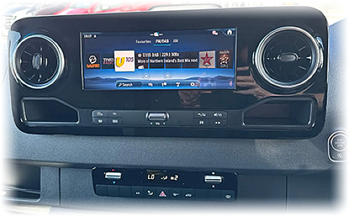 Mercedes Benz MBUX System - 10"