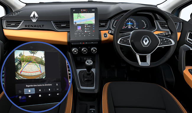 Captur reversing camera screen